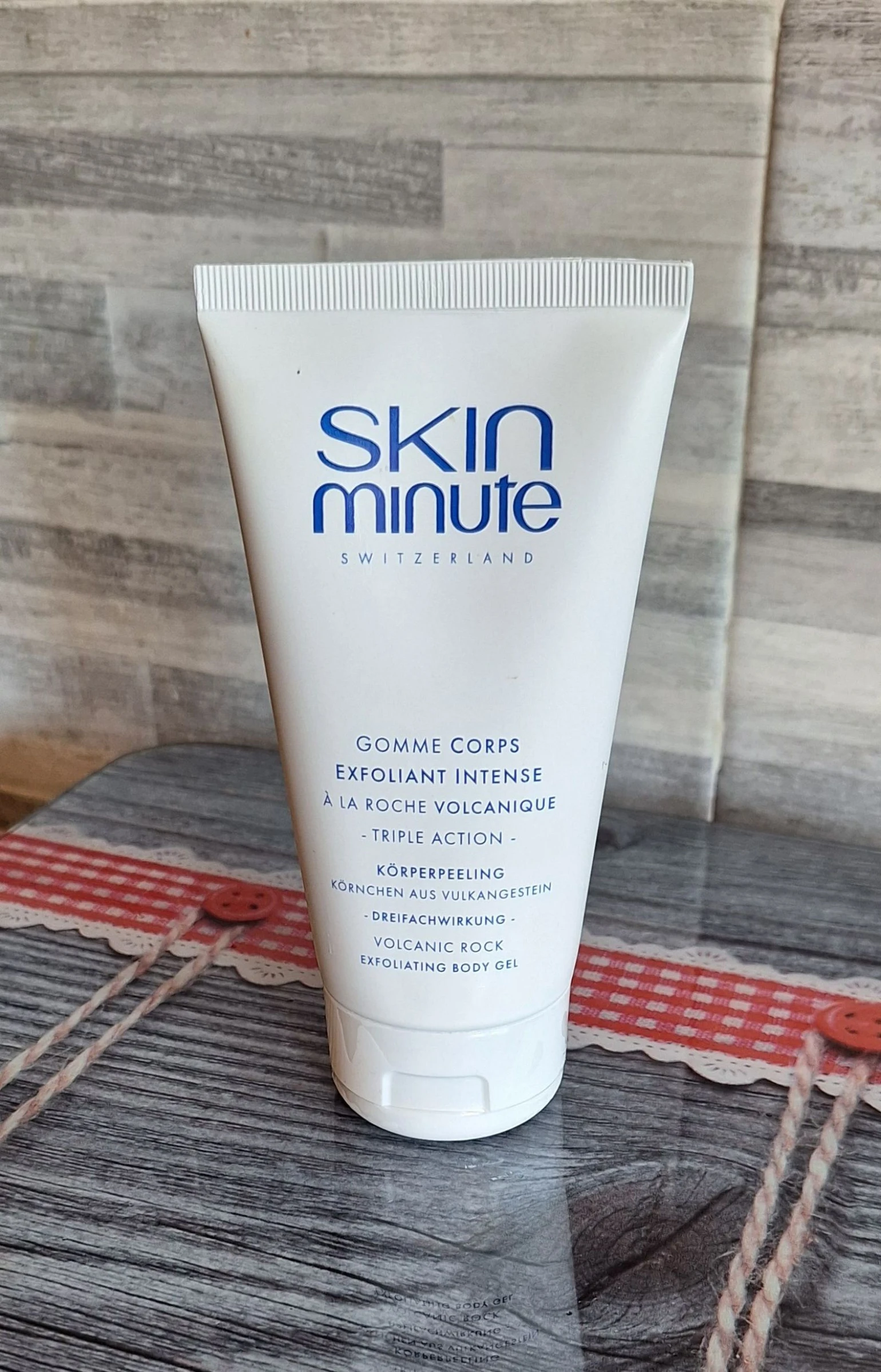 Gommage corps exfoliant intense Triple Action Skinminute ✨️